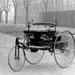 Mobil pertama yang diproduksi di dunia, Benz Patent-Motorwagen (Wikipedia)