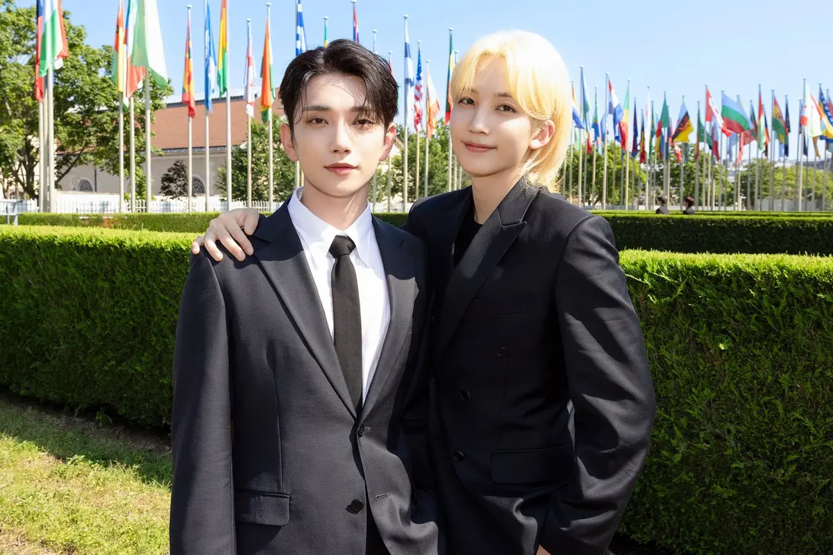 Joshua dan Jeonghan SEVENTEEN