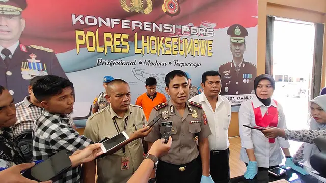 Konferensi pers Polres Lhokseumawe, Senin (Liputan6.com/Rino Abonita)
