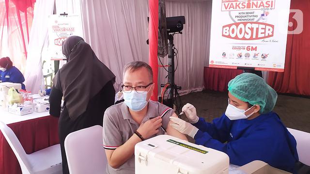 Dukung Pencegahan Covid-19, Bank DKI Menggelar Sentra Vaksinasi Booster