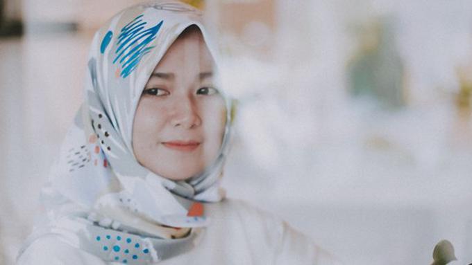 10+ Ide Cewek Kerudungan Mengucapkan Selamat - The Primary ...