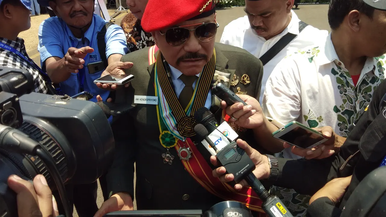 Mantan Kepala Badan Intelijen Negara (BIN) AM Hendropriyono