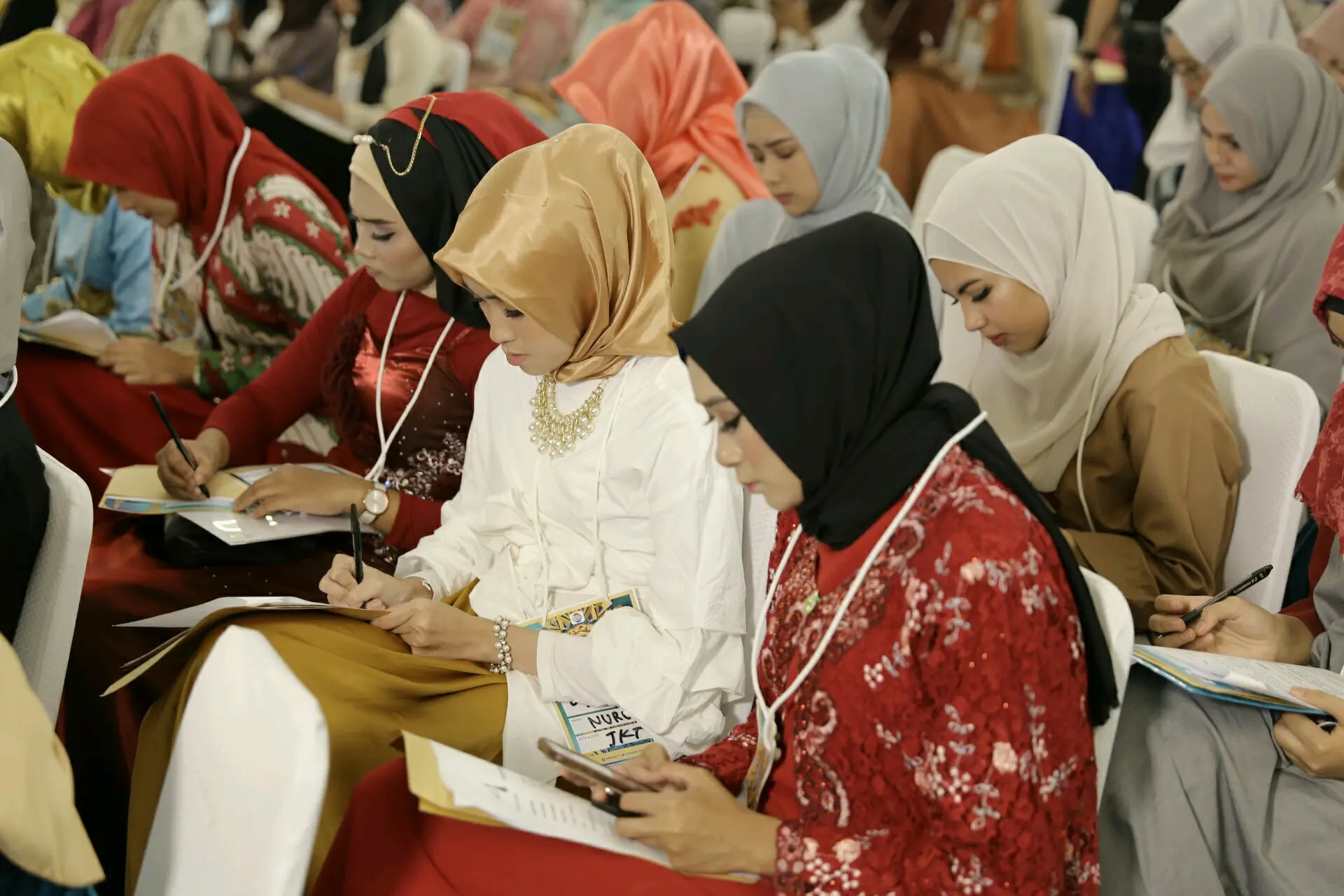 Peserta audisi Puteri Muslimah Indonesia 2017. (Galih W Satria/Bintang.com)