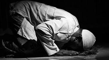 Manfaat Sholat Tahajud
