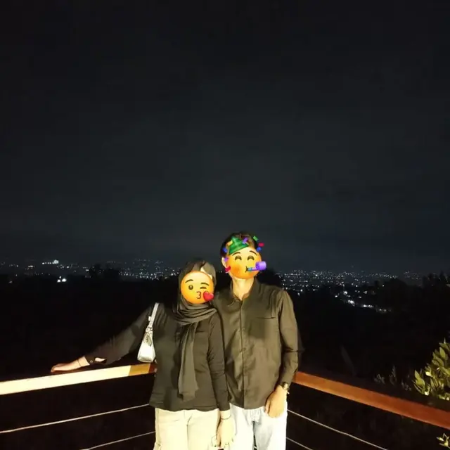 Pasangan Ini Minta Fotonya Diedit, 6 Hasilnya Tak Sesuai Ekspektasi