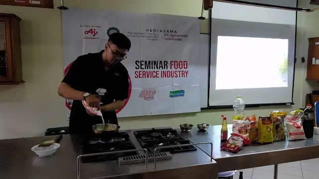 Mengedukasi Calon Chef dan Pengusaha Kuliner Kreasikan Makanan Lezat dan Sehat