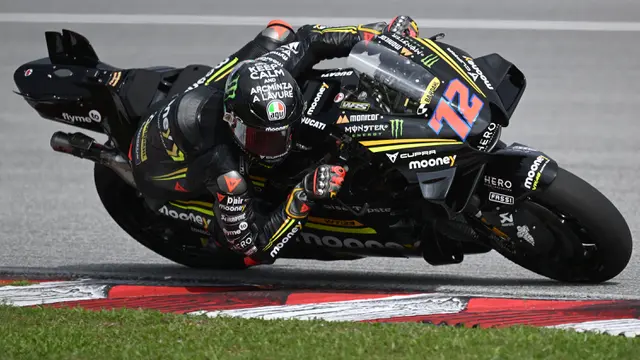 Foto: Kesibukan Pebalap MotoGP saat Hari Pertama Tes Pramusim di Malaysia, Bezzecchi Tercepat dengan Ducati Desmosedici