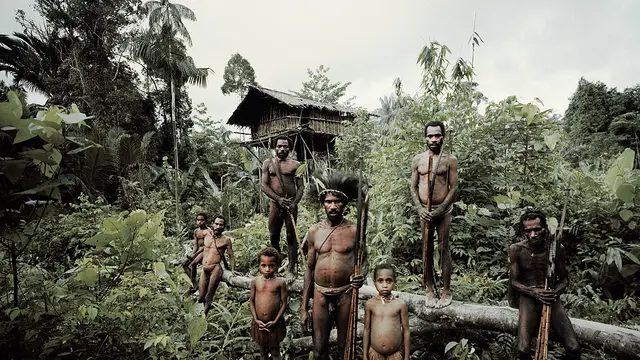 [Bintang] Suku yang Terancam Punah di Dunia selain Suku Rohingya