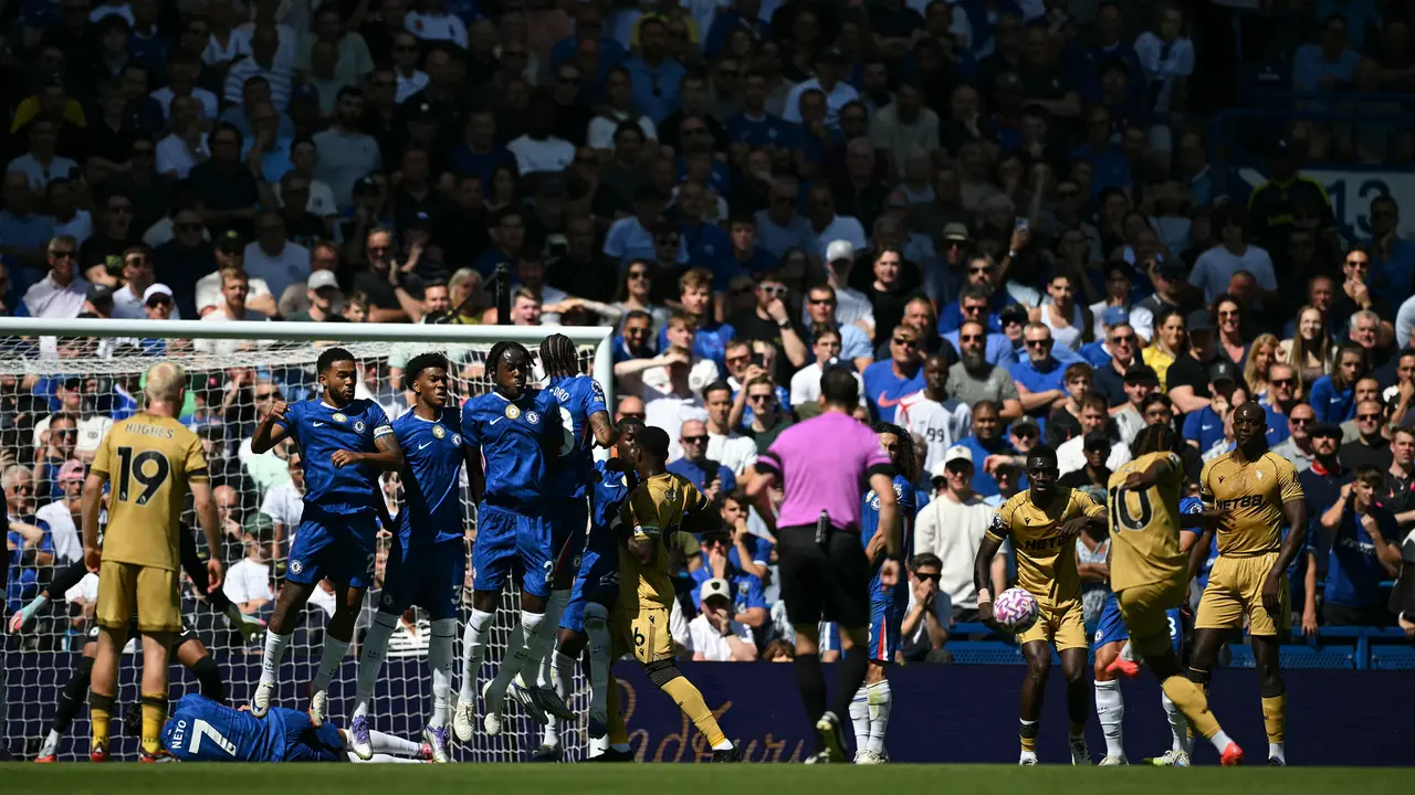 Foto: VAR Nodai Gol Perpisahan Eberechi Eze dengan Crystal Palace di Liga Inggris