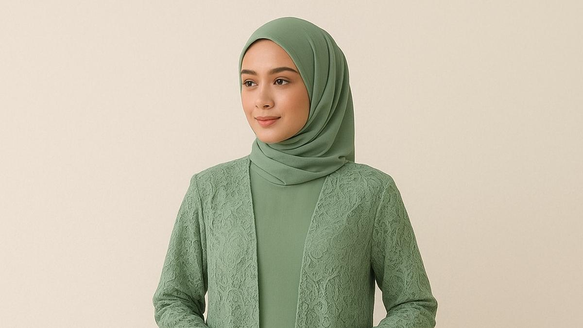 8 Rekomendasi Gamis Islami Warna Sage untuk Acara Keluarga hingga Resmi di 2025