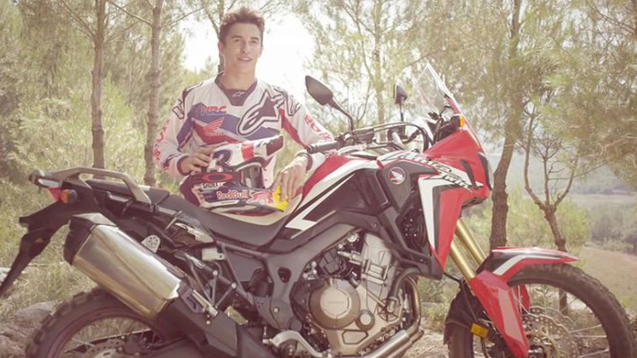 Aksi Marquez Cicipi Motor Dual Purpose Terbaru Honda