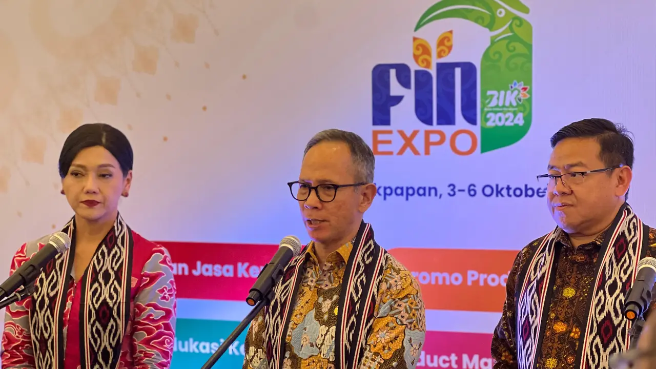 Ketua Dewan Komisioner OJK, Mahendra Siregar