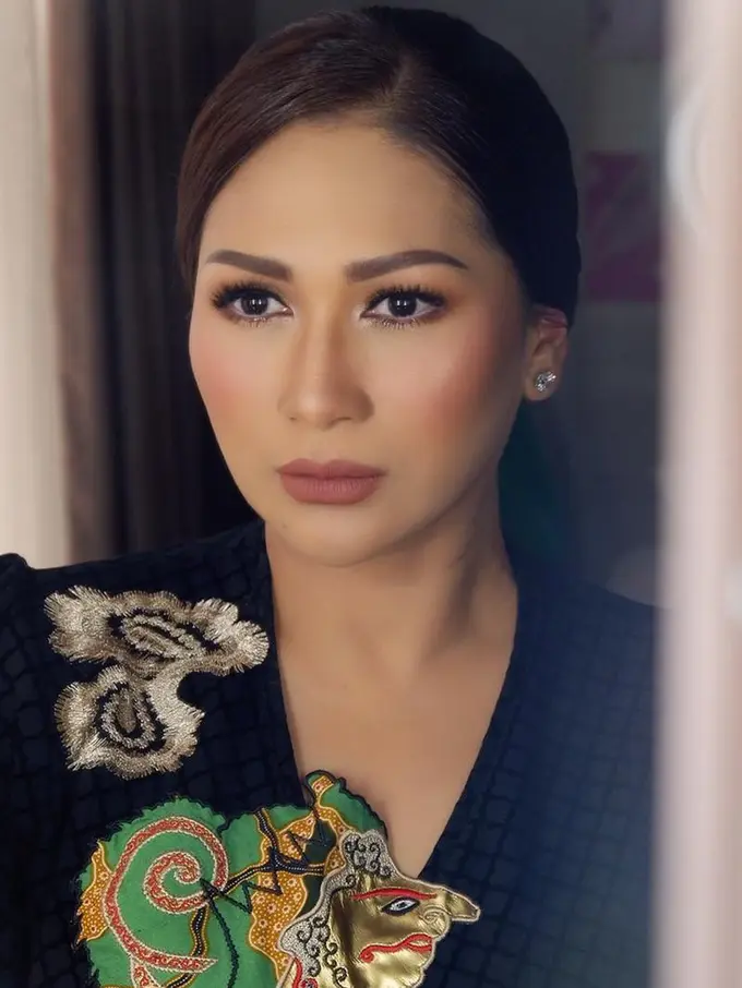 Kamar Tata Janeeta disebut seperti kos-kosan