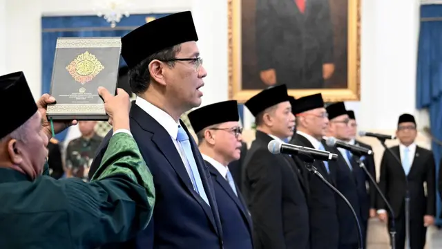 Presiden Prabowo Subianto melantik menteri dan wakil menteri baru saat reshuffle Kabinet Merah Putih pada Senin 8 September 2025.