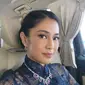 Dian Sastrowardoyo pakai kebaya [Instagram/therealdisastr]