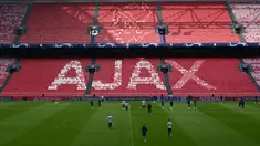 Para pemain Tottenham Hotspur mengambil bagian dalam sesi latihan di Amsterdam, Belanda  (7/5/2019). Tottenham akan bertanding melawan Ajax Amsterdam pada leg kedua babak semifinal Liga Champions di Johan Cruijff Arena. (AFP Photo/Emmanuel Dunand)