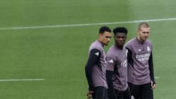 Seperti diketahui, Tchouameni baru-baru ini tengah menjadi perbincangan hangat setelah perselisihannya dengan Federico Valverde. (AFP/Oscar Del Pozo)