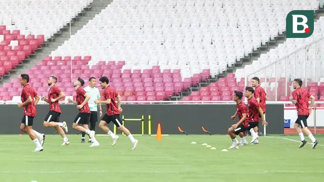 Foto: Intip Latihan Timnas Indonesia Jelang Hadapi Irak di Kualifikasi Piala Dunia 2026