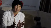 Dianggap Pencitraan Lewat Karya, Anji Meradang