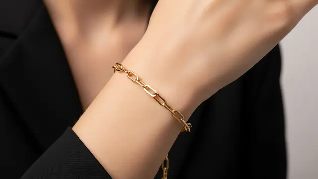 Model Gelang Emas 750 Terbaru 2026 yang Elegan dan Banyak Dicari Desain Papperclip
