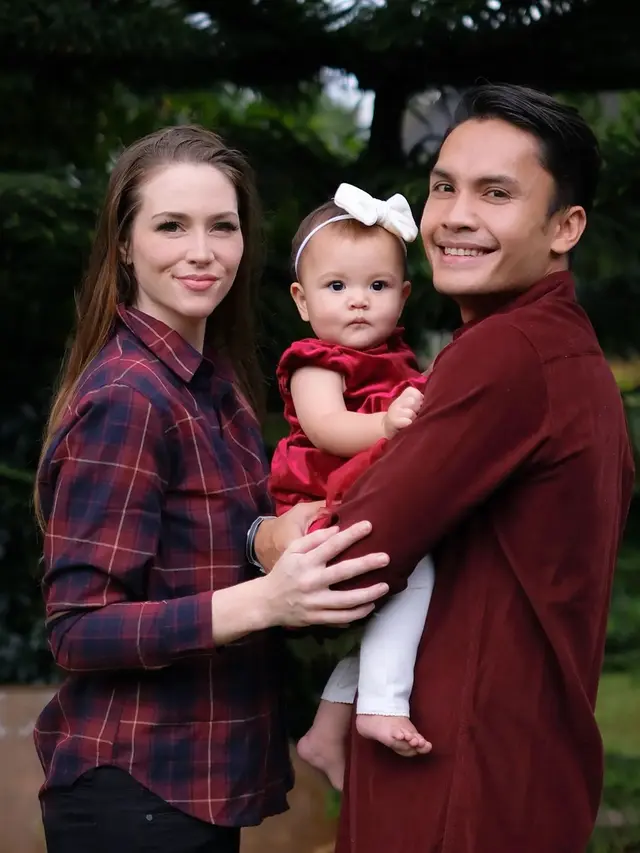 Momen Randy Pangalila ke Kanada Temui Sang Istri, Bahagia Gelar Gender Reveal