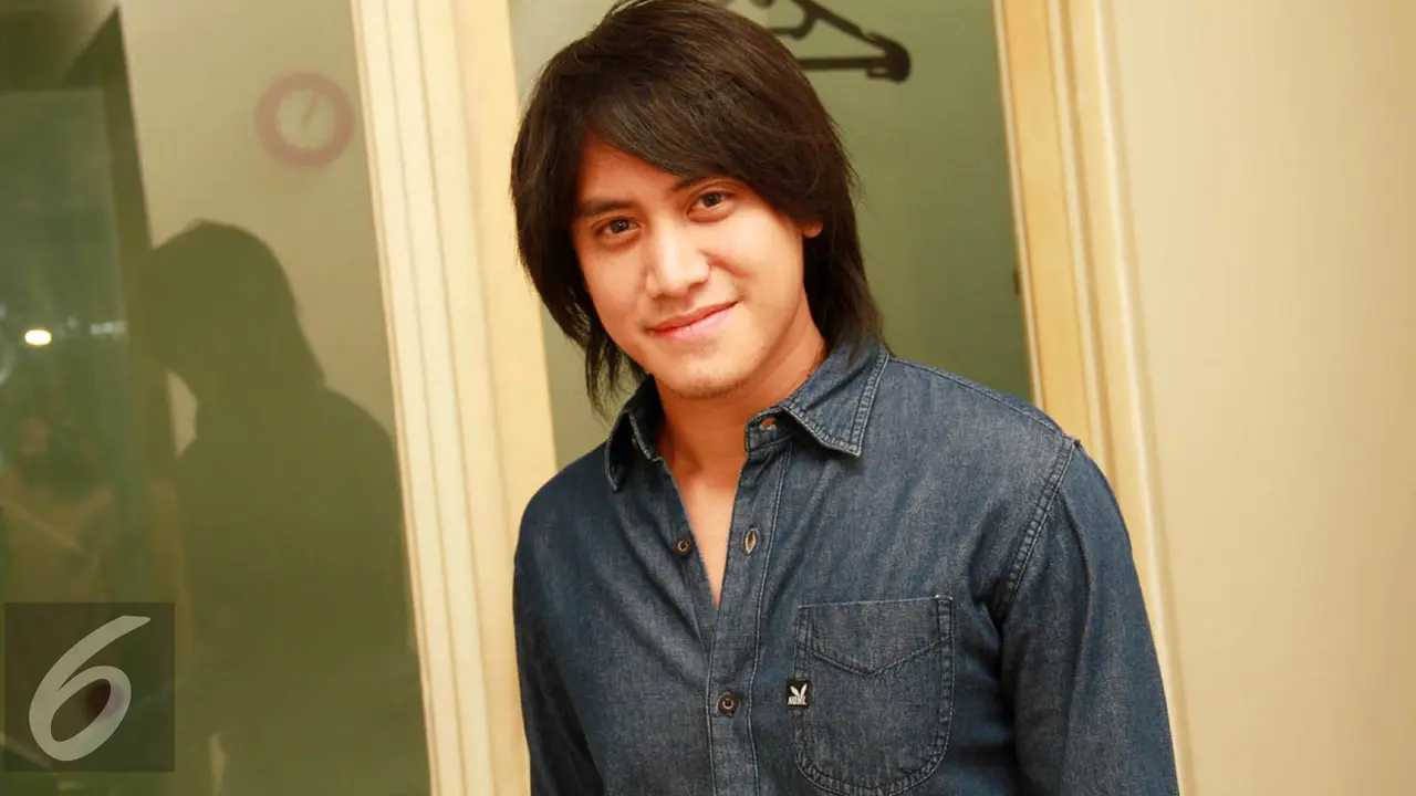 Kevin Aprilio