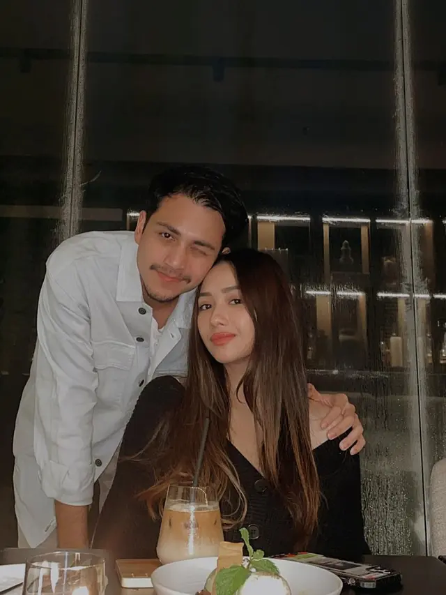 Potret Rizky Alatas dan Adzana yang Jauh dari Gosip