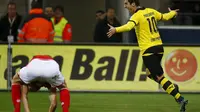 Henrikh Mkhitaryan mencetak gol kedua untuk Dortmund (Reuters)