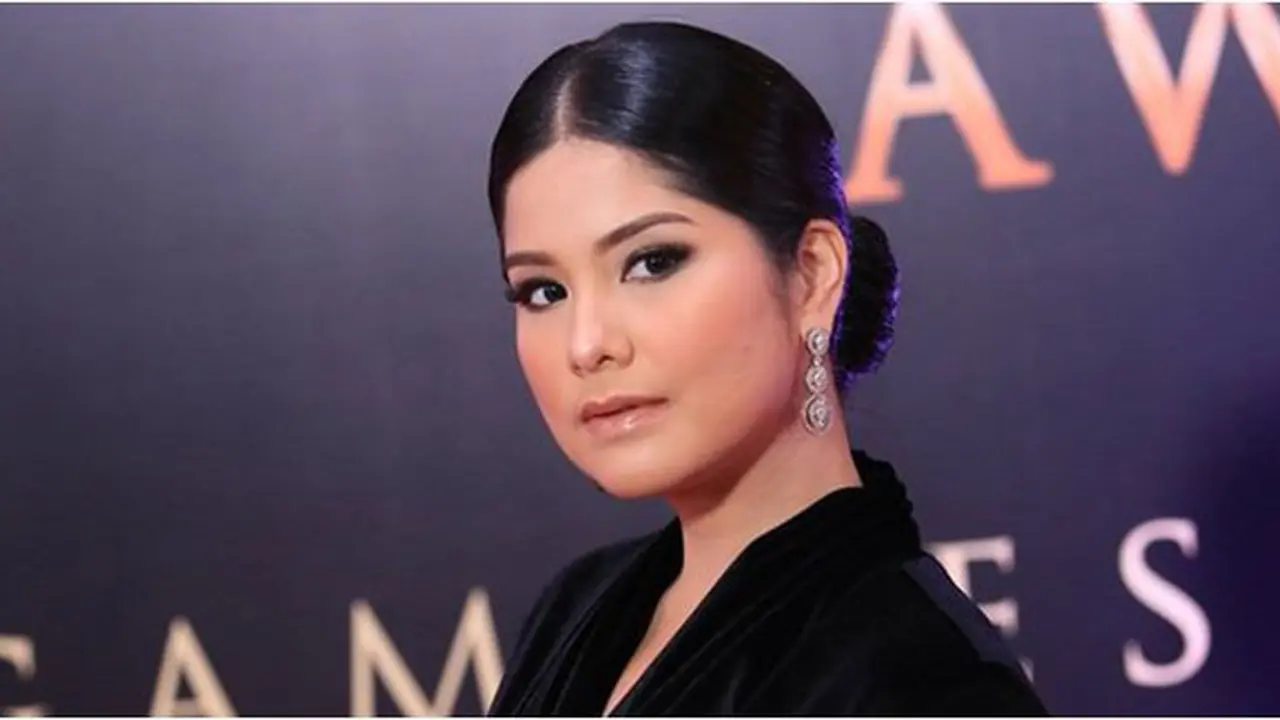 Annisa Pohan/copyright KapanLagi.com/Agus Apriyanto
