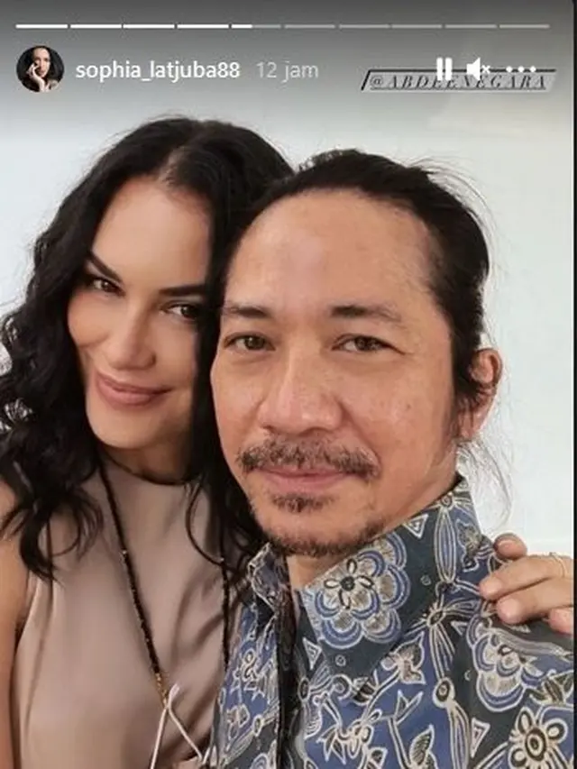 5 Momen Sophia Latjuba Hadiri Nikahan Mantan Suami Bareng Abdee Negara