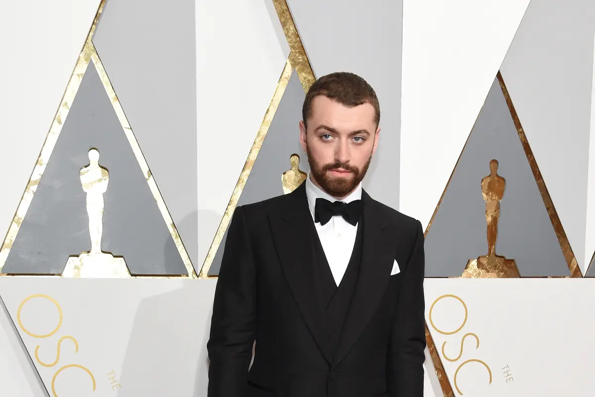 [Bintang] Sam Smith
