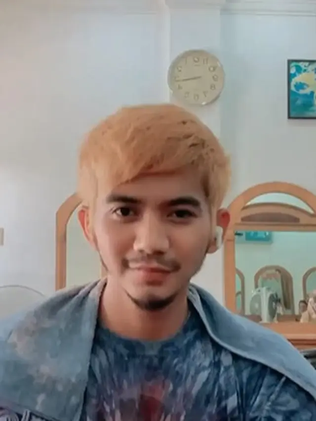 Ubah Gaya dan Warna Rambut, Ini 6 Potret Terbaru Rizki DA Makin Macho