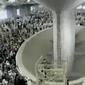 Pascawukuf di Padang Arafah, jemaah haji melanjutkan dengan melempar jumrah