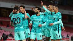 Kedua tim bermain imbang tanpa gol pada babak pertama. Namun, Liverpool mampu mencetak tiga gol pada babak kedua melalui Diogo Jota (dua gol) dan Mohamed Salah. (Foto: AFP/Pool/Catherine Ivill)