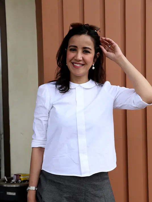 Pihak Andi Soraya mendatangkan saksi ke persidangan yaitu adik kandung dari Andi Soraya sendiri, Jihan, demi menguatkan gugatan. (Andy Masela/Bintang.com)