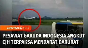 Pesawat Garuda Indonesia yang mengangkut 450 jemaah calon haji embarkasi Makassar terpaksa mendarat darurat di Bandara Sultan Hasanudin Makassar, Sulawesi Selatan. Pesawat diduga mengalami masalah mesin dan mengeluarkan api sesaat setelah pesawat lep...