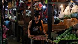 Perkuatan efektivitas kebijakan moneter untuk guna menjaga inflasi pada 2025 dan 2026 terkendali dalam sasaran 2,5 plus minus 1 persen, dengan tetap mendukung upaya mendorong pertumbuhan ekonomi. (Liputan6.com/Angga Yuniar)