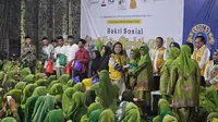 Kemensos Salurkan 3000 Sembako untuk Warga Depok Bareng Lions Club