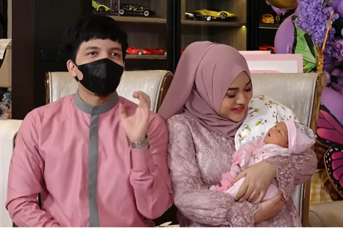 7 Momen Pengumuman Nama dan Ungkap Wajah Anak Atta Halilintar dan Aurel Hermansyah