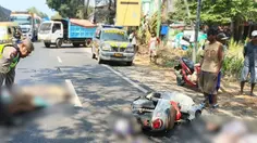 Motor Bonceng 3 Senggolan dengan Truk di Tuban, Ibu-Anak Tewas