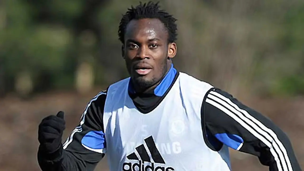 essien-chelsea-130904c.jpg
