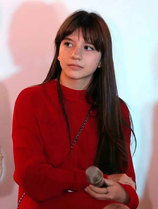 Cassandra Lee dan Randy Martin merasa bersyukur lantaran hubungan cintanya mendapat dukungan dari orang-orang sekitarnya. Termasuk kedua orangtua masing-masing dan fansnya. (Deki Prayoga/Bintang.com)