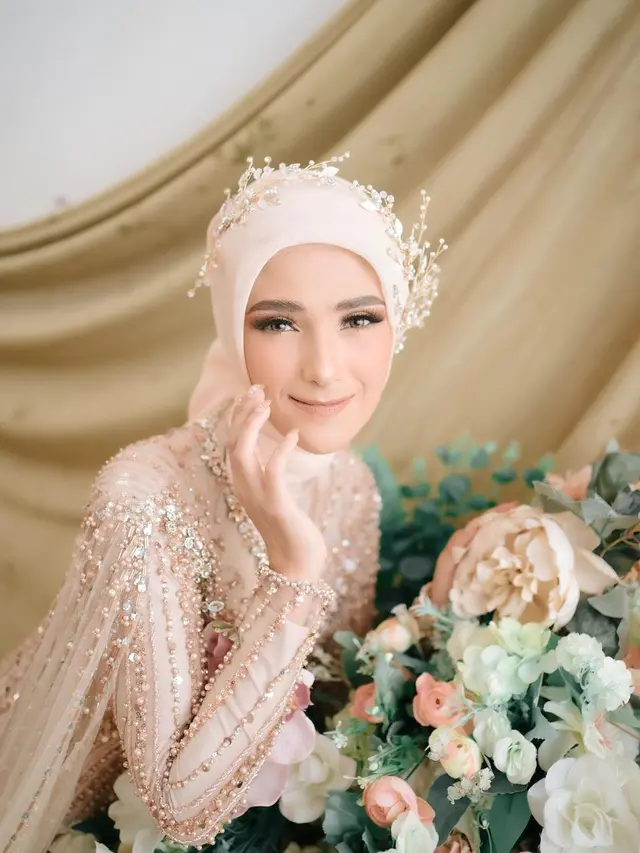 Disebut Bak Mulan Jameela, Ini 7 Pemotretan Terbaru Nadya Mustika Rahayu