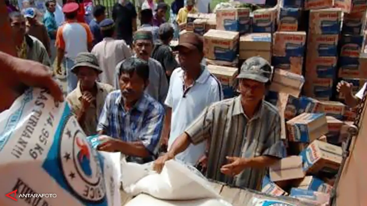 bantuan-kebakran-131001b.jpg
