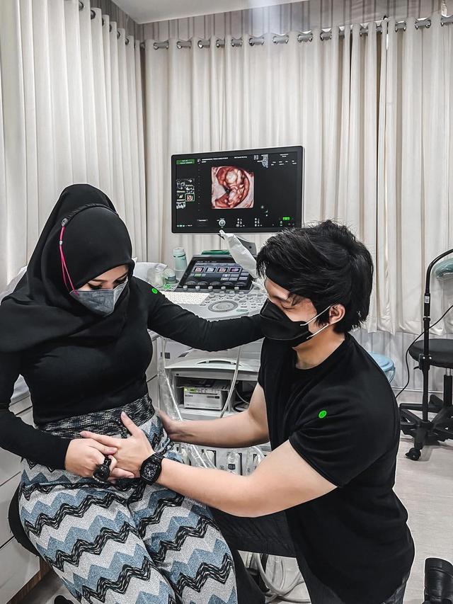 Atta Halilintar dan Aurel Hermansyah.