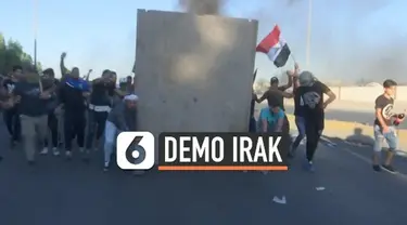 Demonstrasi menentang korupsi dan pengangguran terjadi di Irak. Demonstran ditembaki petugas dengan peluru hingga menewaskan 60 orang.