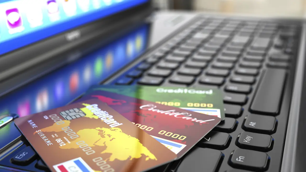 [Bintang] Tips Belanja Sepatu Online