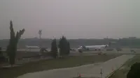 Penerbangan di Bandara Pekanbaru terganggu kabut asap (M Syukur/Liputan6.com)