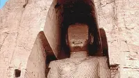 Lembah Bamiyan termasuk situs warisan dunia UNESCO karena terdapat patung raksasa Buddha yang sudah ada sangat lama (dok.wikimedia commons)