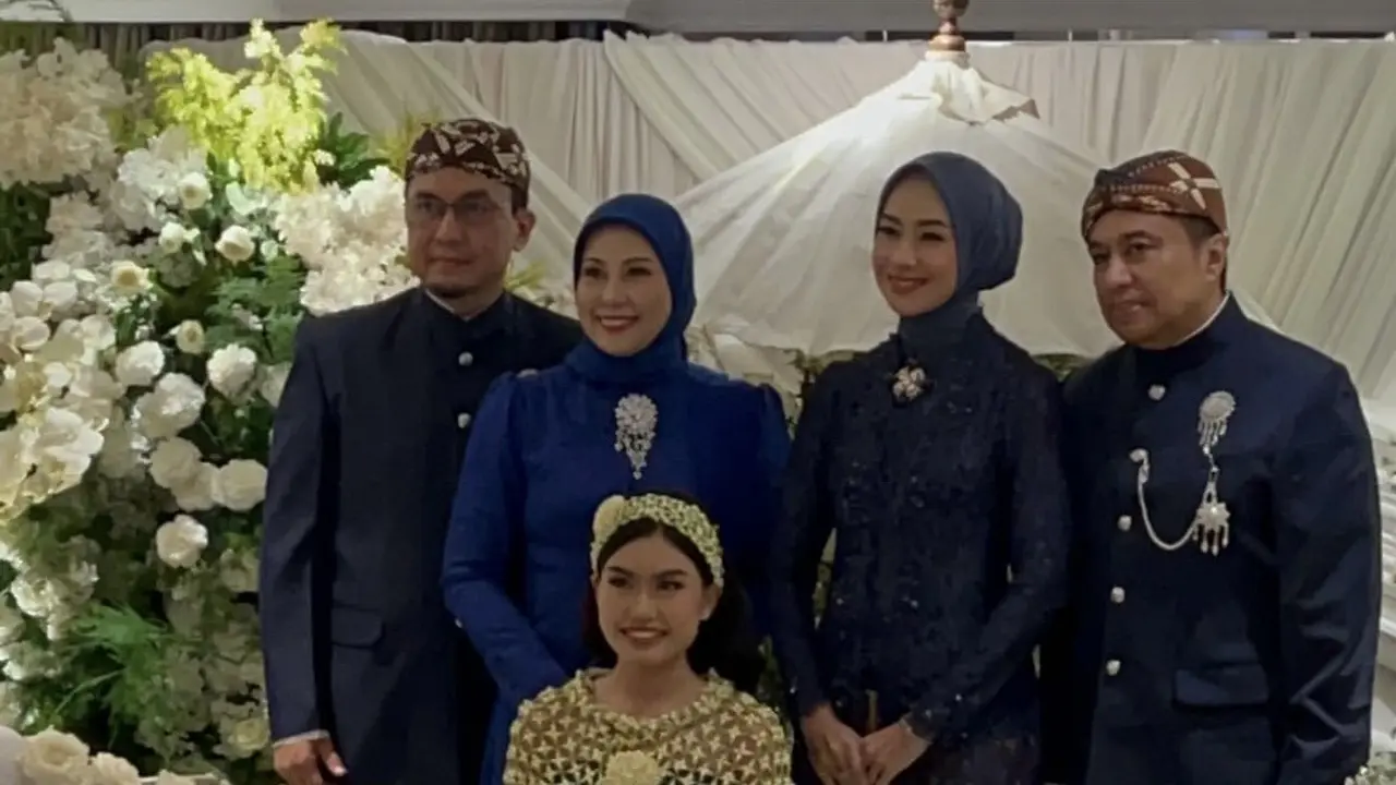Namira Adjani Putri Sulung Alya Rohali saat Siraman dan Pengajian Jelang Pernikahan